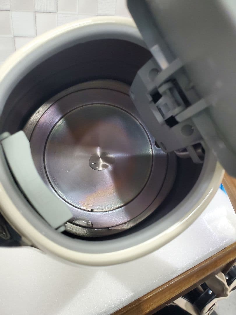 SMEG スメッグ ケトル(マットホワイト)