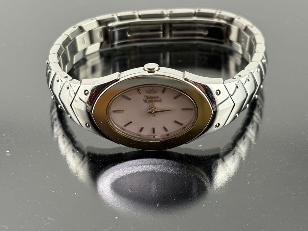 電池交換済み レディース ヴィヴィアンウエストウッド アーマーウォッチ動作品