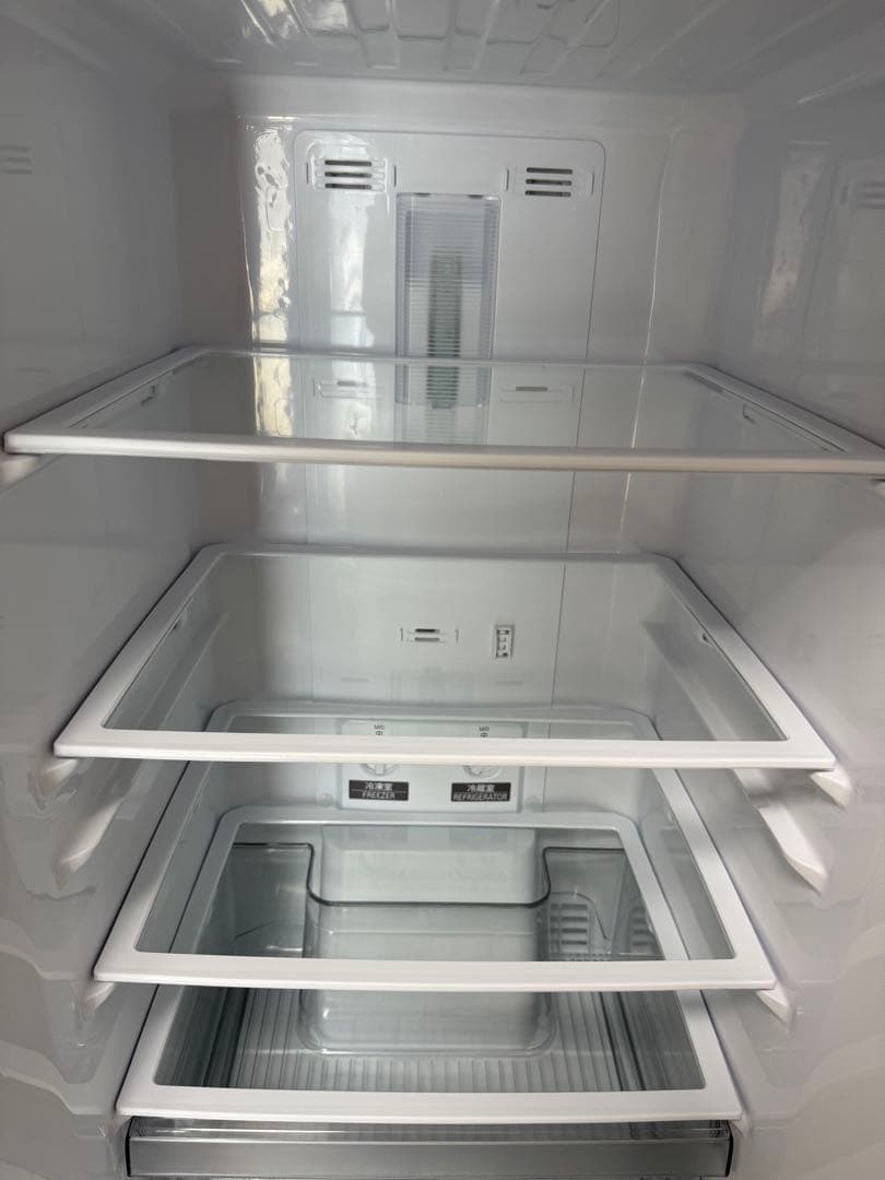 三菱　冷蔵庫　MR-P17F-W 2021年製　168L
