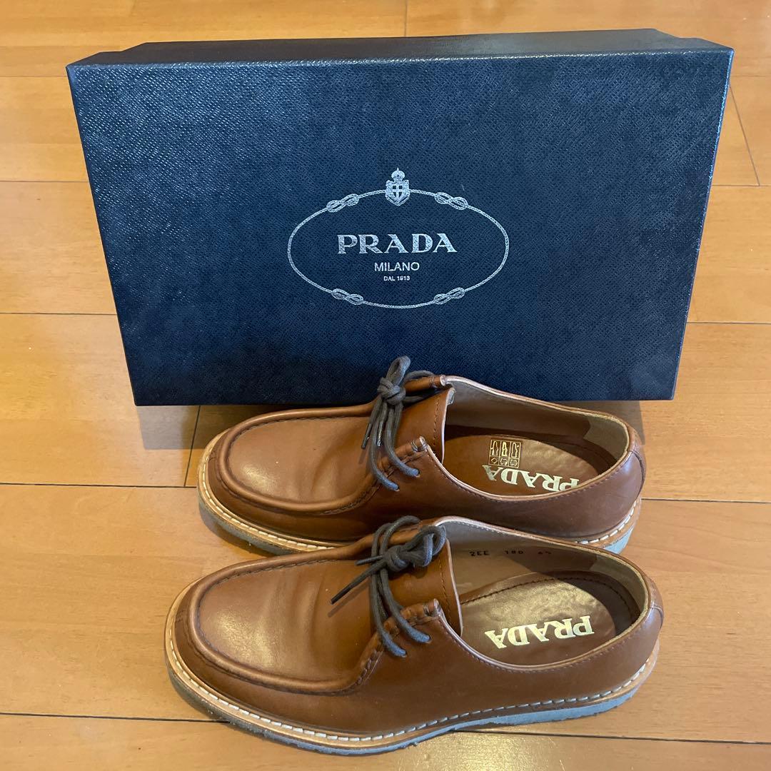 PRADA レザーモカシンシューズ