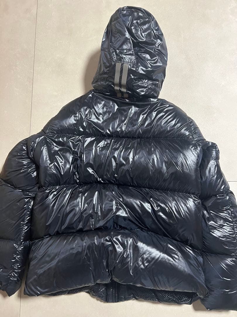   ブラック ダウンジャケット