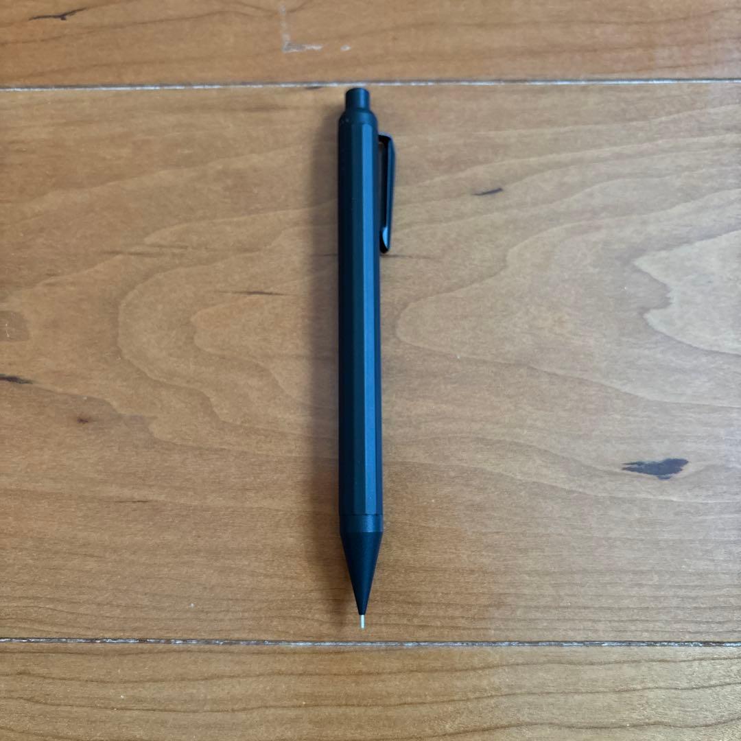 シーサー　GRAVIUMシャーペン