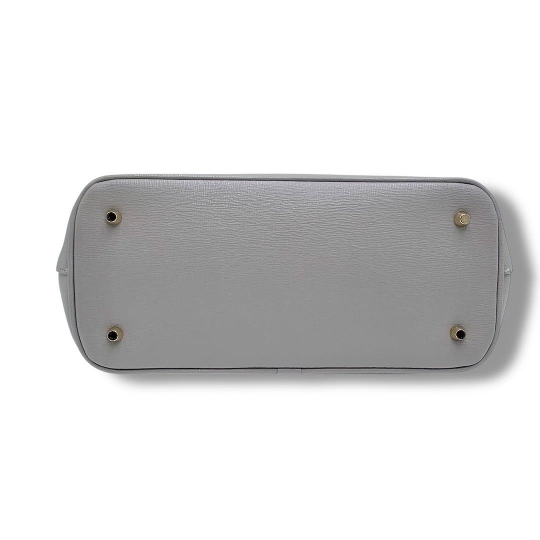 極美品✨フルラ リンダ 2way ハンドバッグ ショルダー レザー グレー