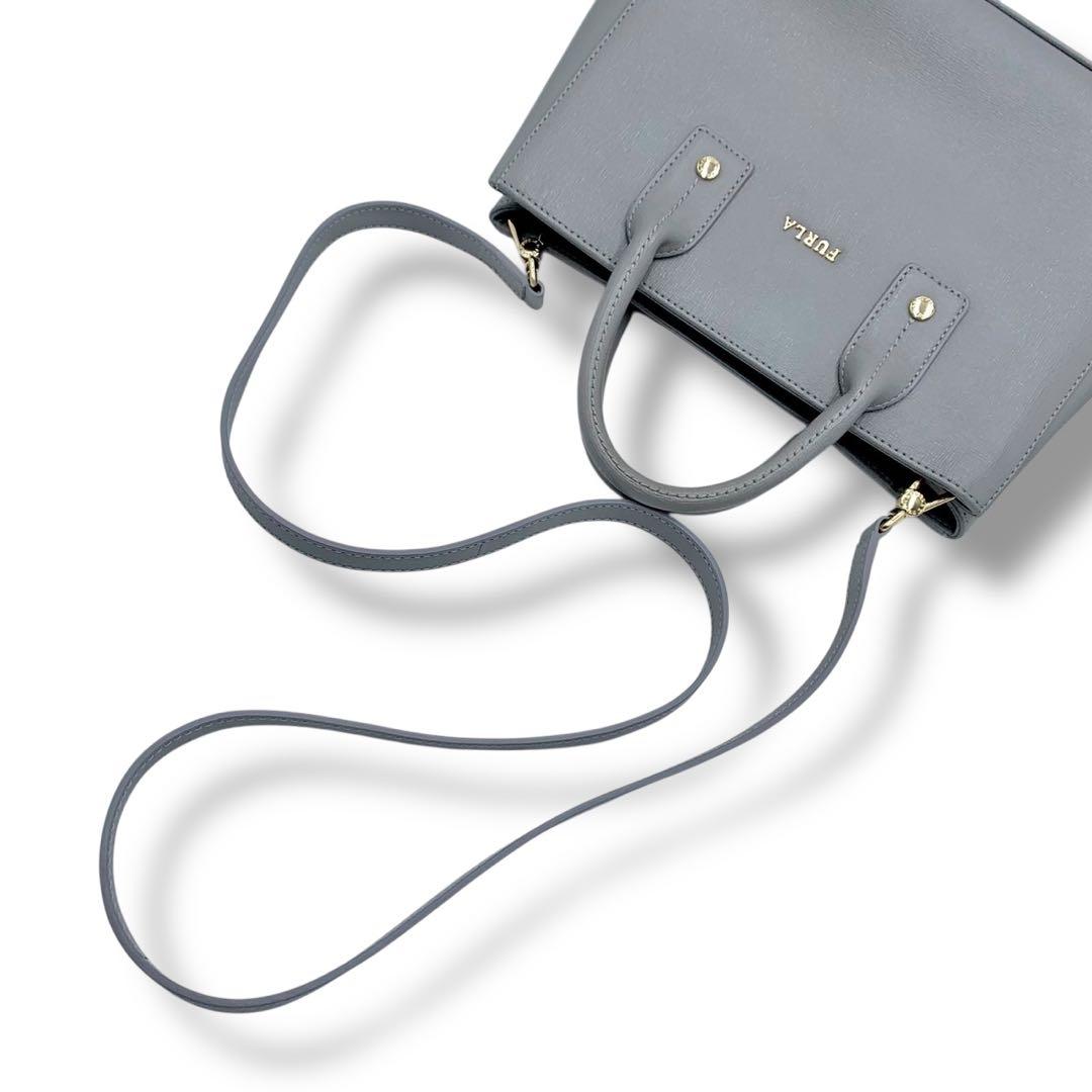 極美品✨フルラ リンダ 2way ハンドバッグ ショルダー レザー グレー