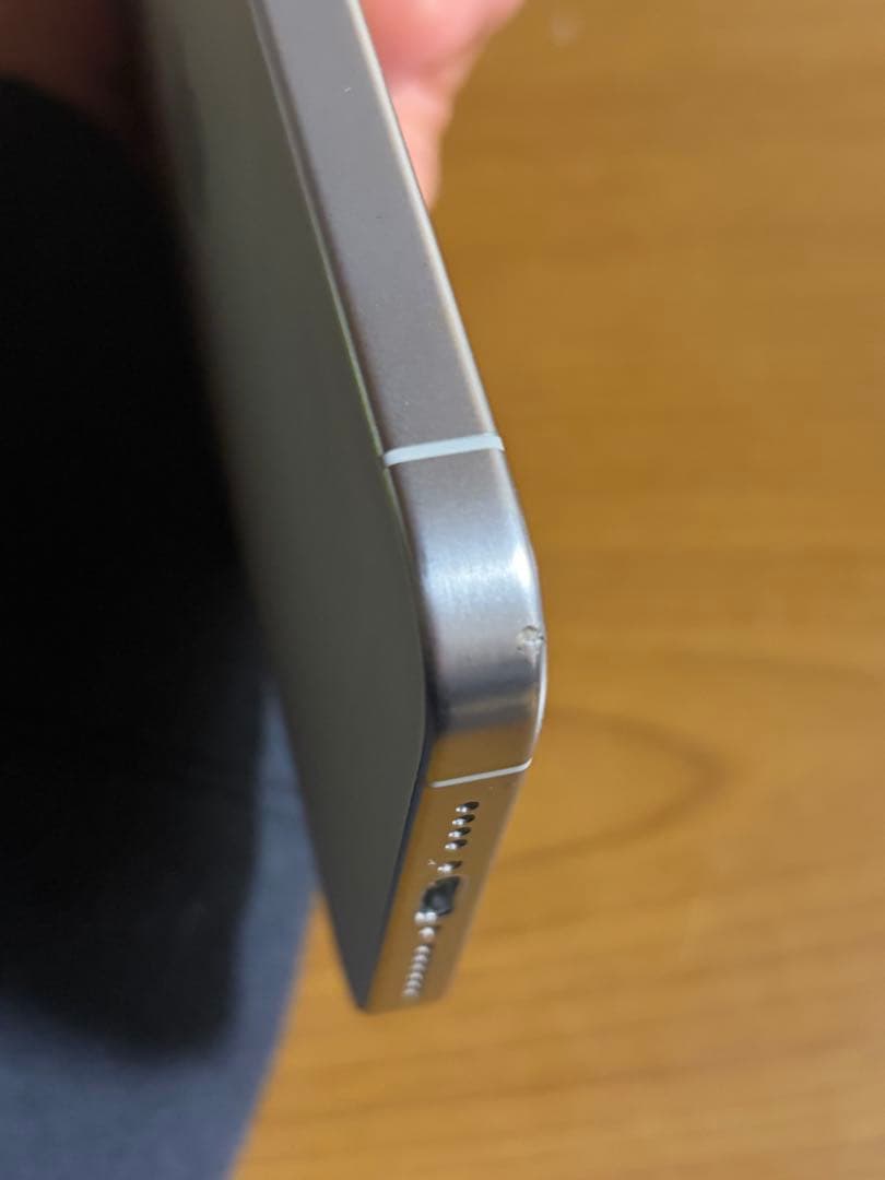 Apple iPhone 15Pro maxシルバー 本体