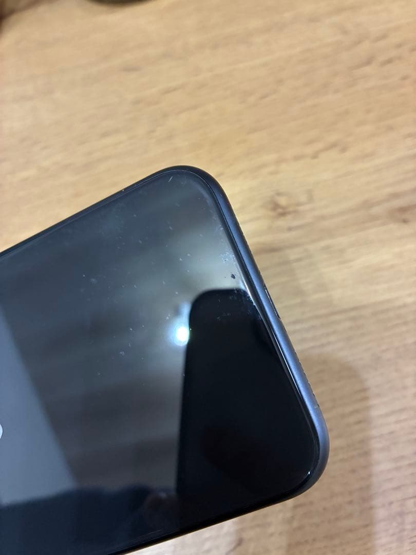 海外版iPhone11 64GB 本体　ブラック　シャッター音なし