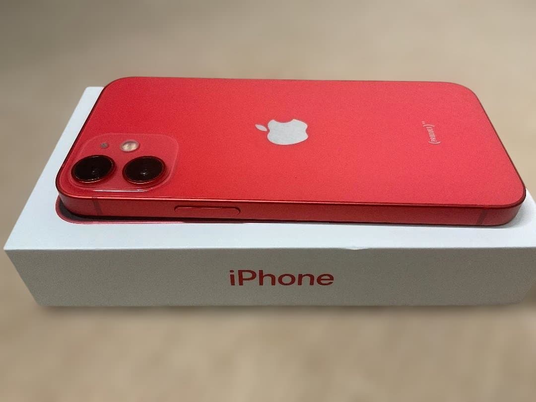 中古美品稼働品Apple iPhone 12 (PRODUCT)RED 64GB