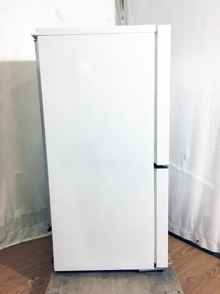 マグニ　玄関前まで