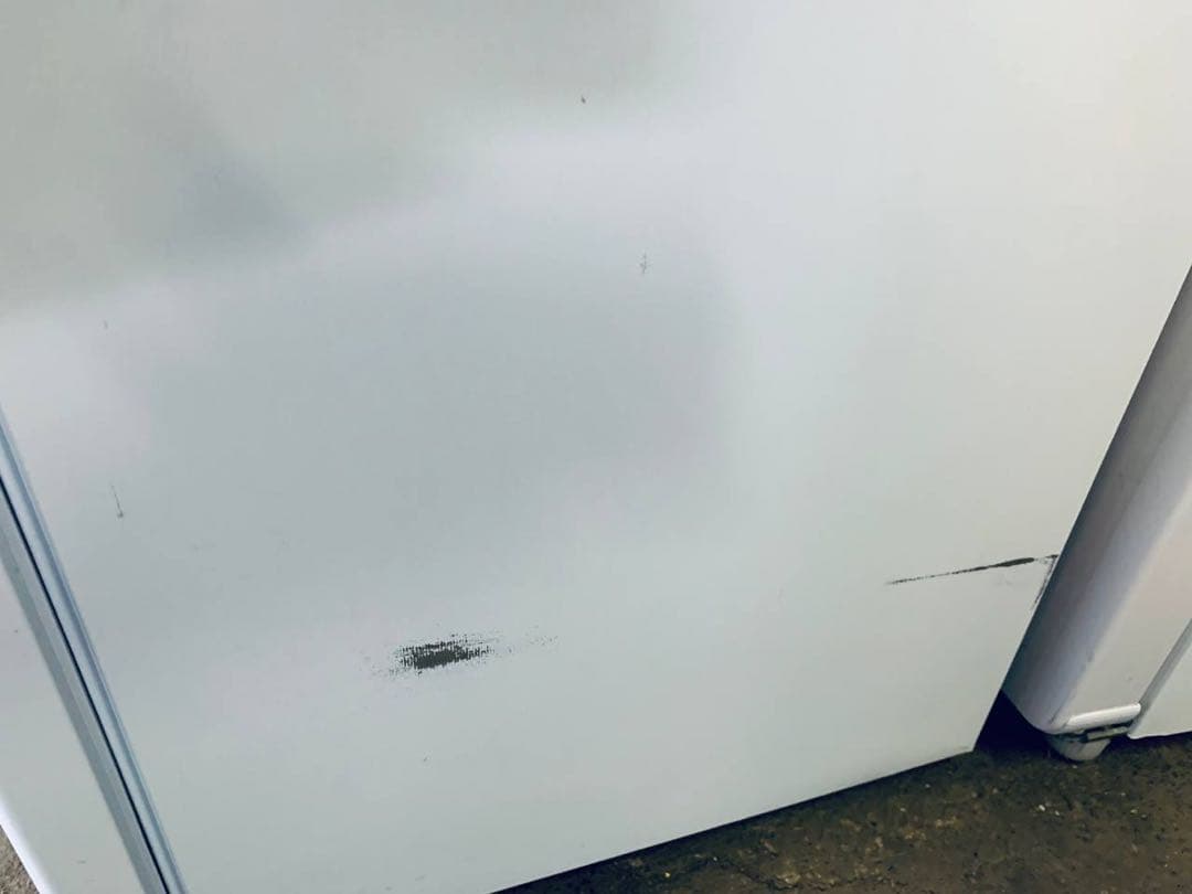 送料設置無料　TOSHIBA ノンフロン冷凍冷蔵庫 GR-U15BS