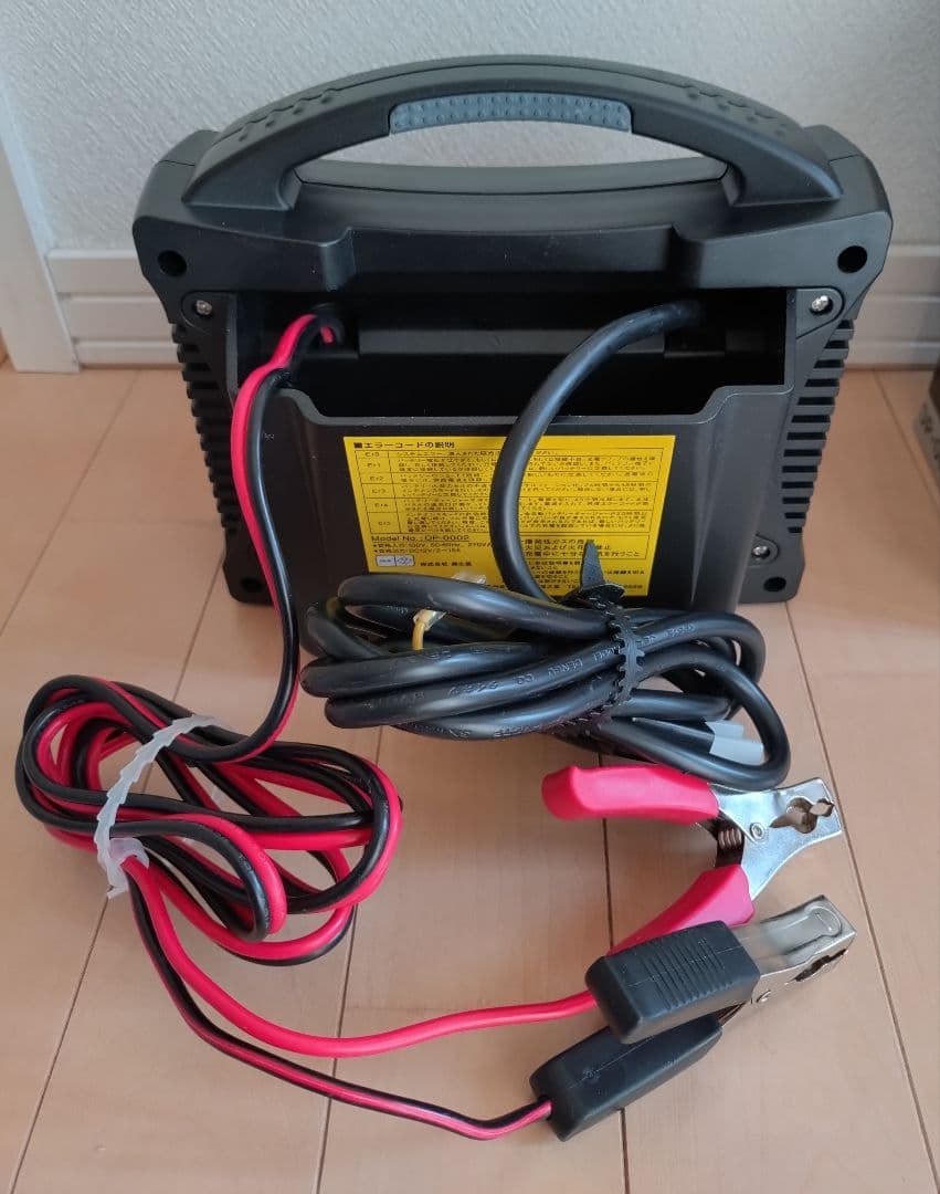 OMEGA PRO OP-0002 12V バッテリーチャージャー