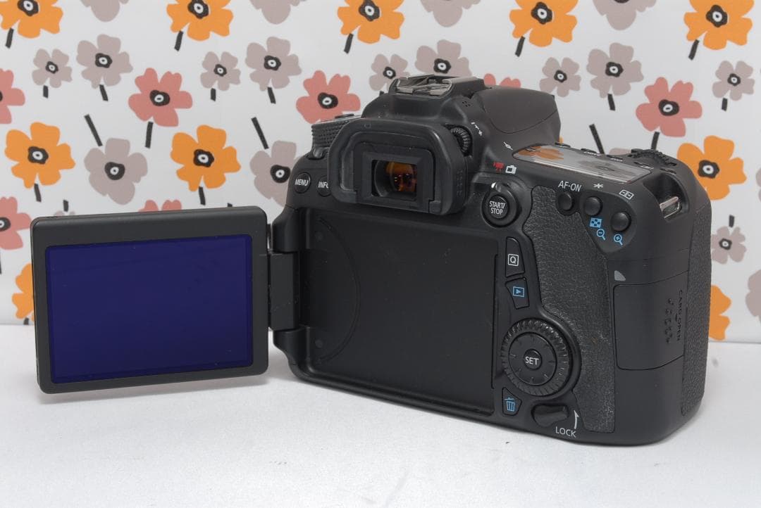 ❤Canon EOS 70D❤S数976回❤Wi-Fi接続❤手振れ補正レンズ❤