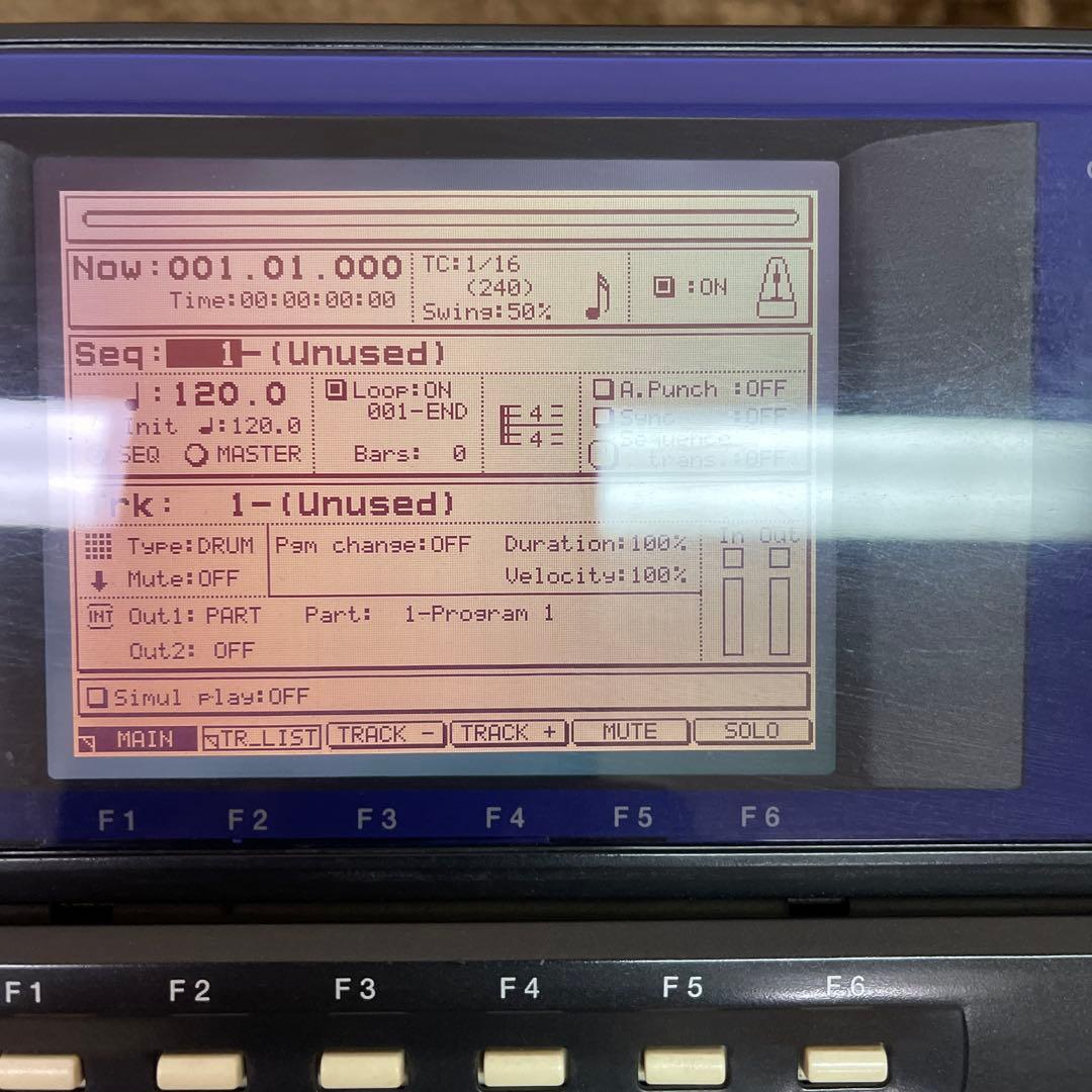 akai mpc4000 ジャンク品