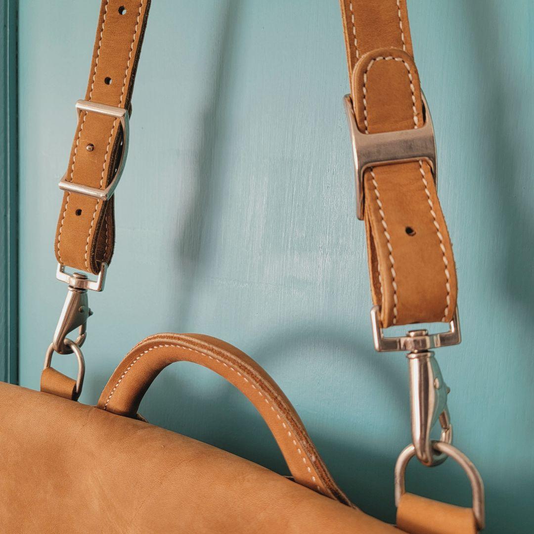 The J.Peterman Company ヌバックレザー　メッセンジャー