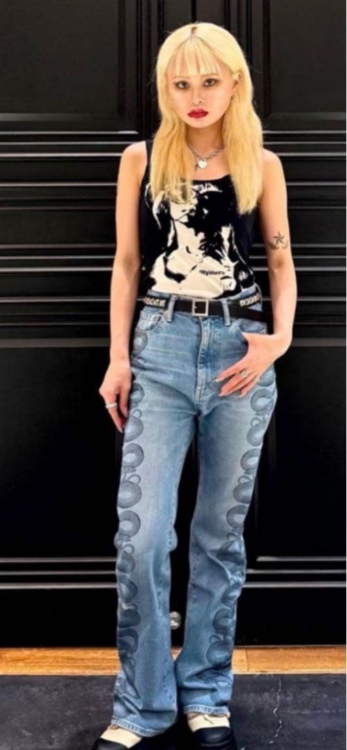 ヒステリックグラマーのキャミソール黒