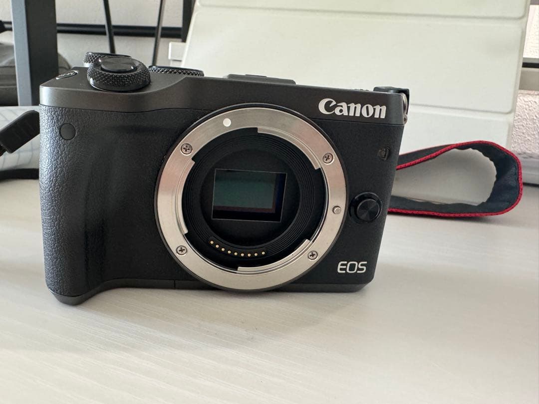 【新品級】Canon EOS M6レンズキットEF-M 15-45mm付属品あり