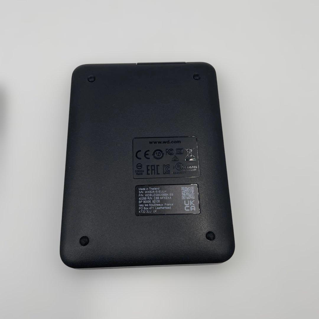 外付けハードディスク・ドライブ WesternDigital WDBUZG0020BBK-JESE