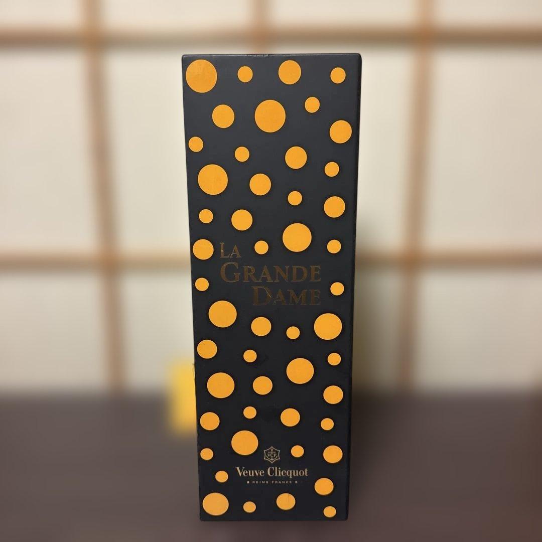 ヴーヴクリコ ラグランダム シャンパン ダミーボトル ディスプレイ