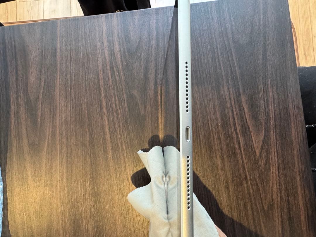 iPad (第9世代) 64GB Wi-Fi + Cellular 本体のみ