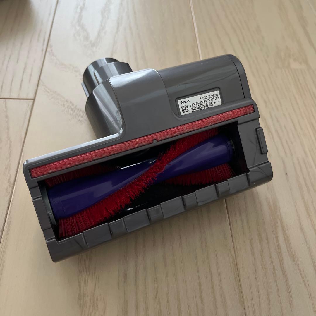V*c様 ダイソンSV12コードレスクリーナー 各種アッチメント付