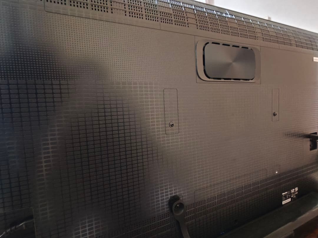 ハイセンスMiniLED4K液晶AIテレビ 55U7R　55インチ　最新モデル