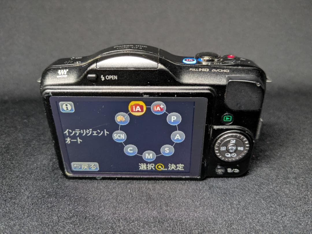 Panasonic LUMIX GF3(BODY) ミラーレスカメラ ブラック