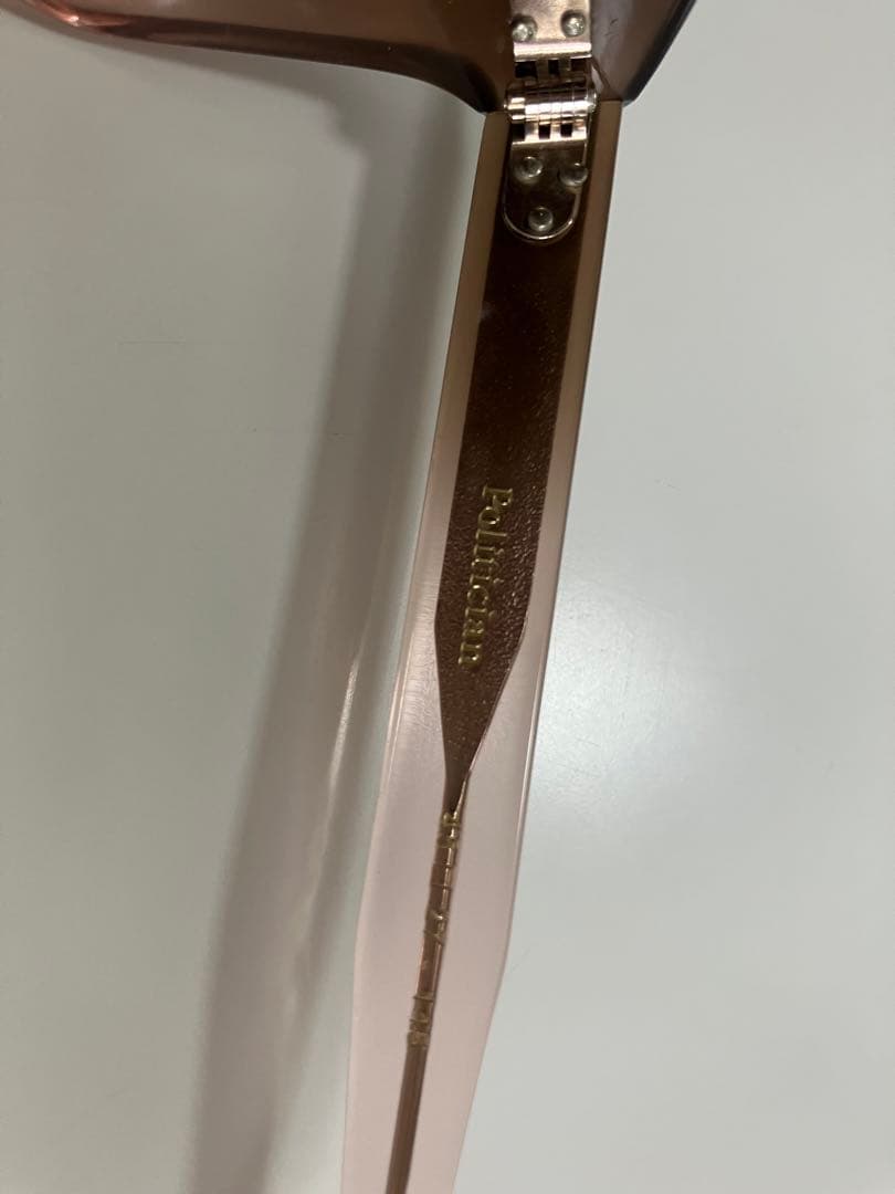 マックス ピティオン　サングラス