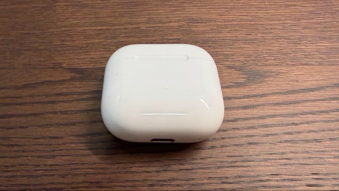 イヤホン Air Pods4