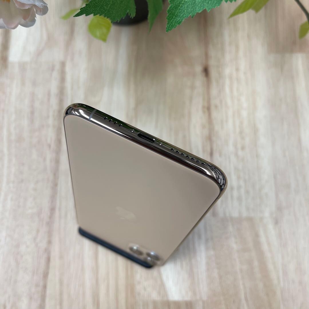 新品 iPhone 11ProMax 256Gb ゴールド国内版SIMフリー