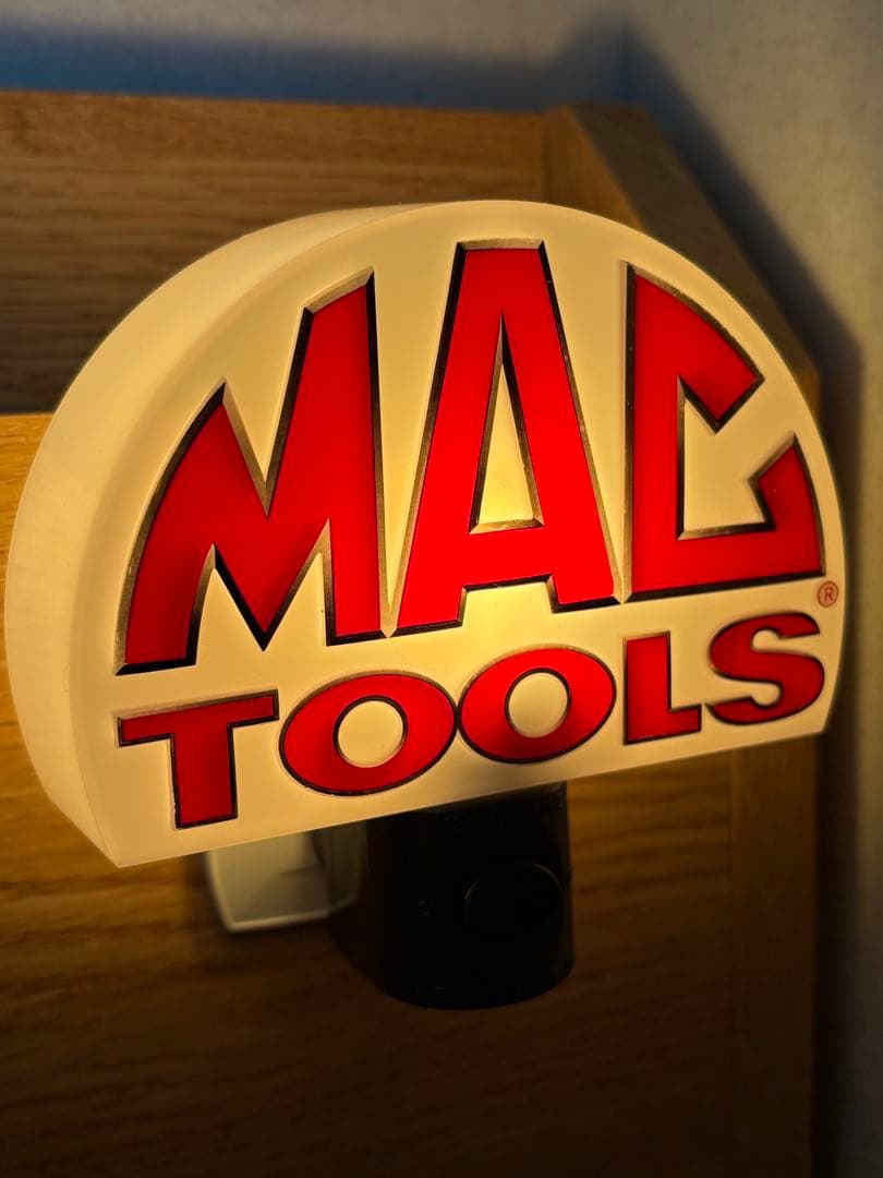希少 MAC TOOLS ドームロゴ型ナイトライト