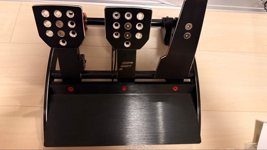 PC用ゲームコントローラー・コンバーター FANATEC ClubSport Pedal V3