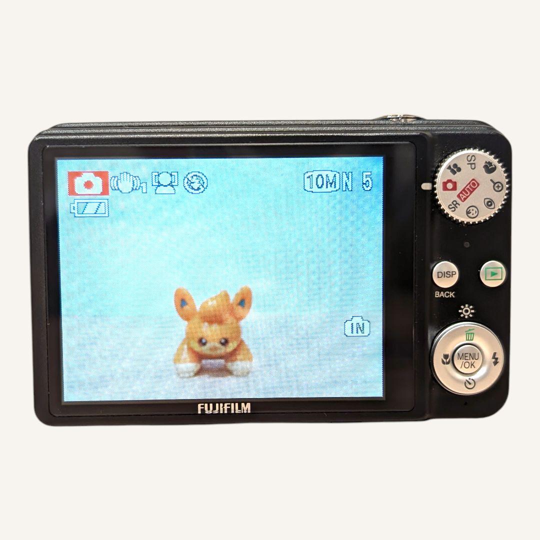 美品 動作確認済 FUJIFILM J250 デジカメ ブラック 充電器