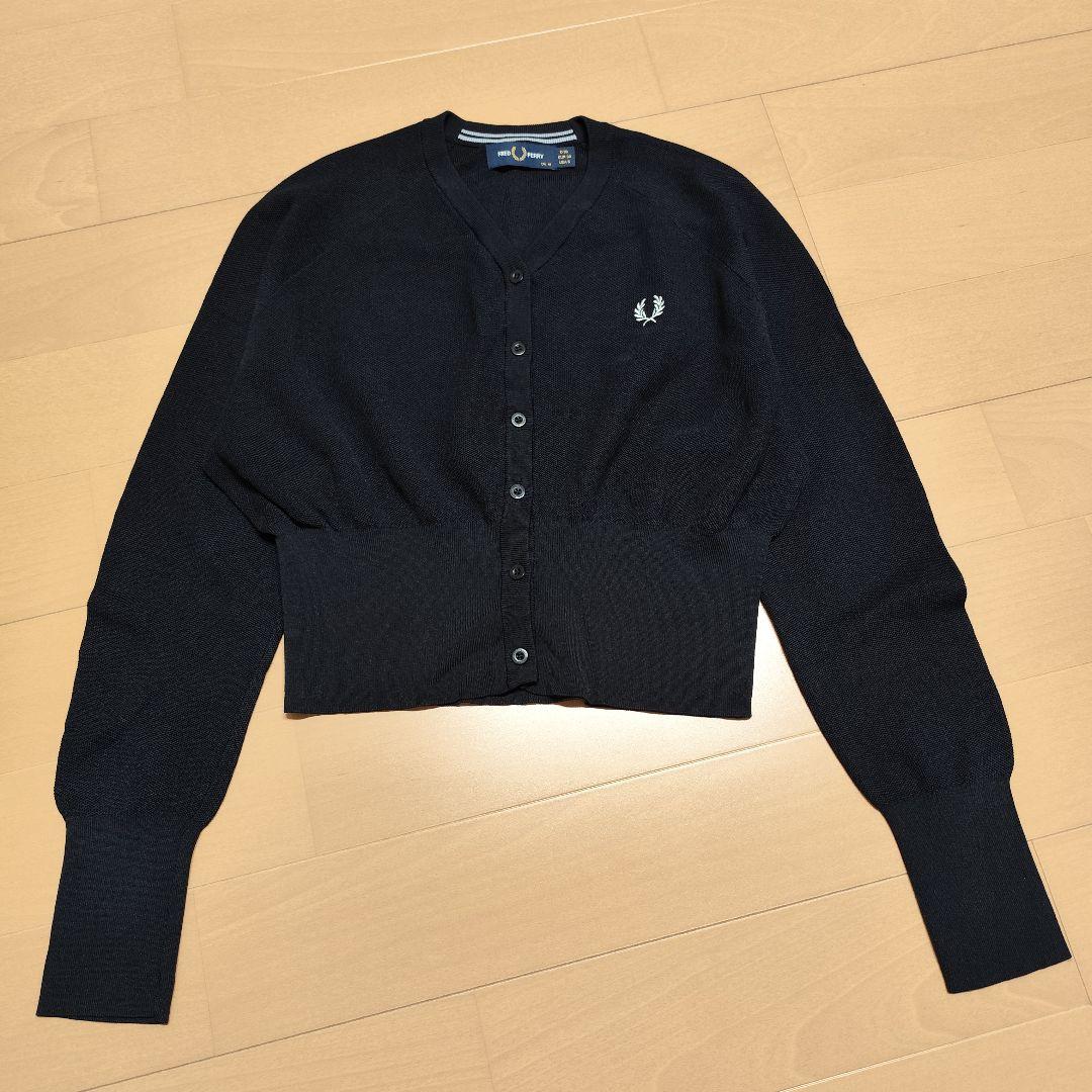 極美品 フレッドペリー × レイビームス / 別注 Vネックカーディガン 黒