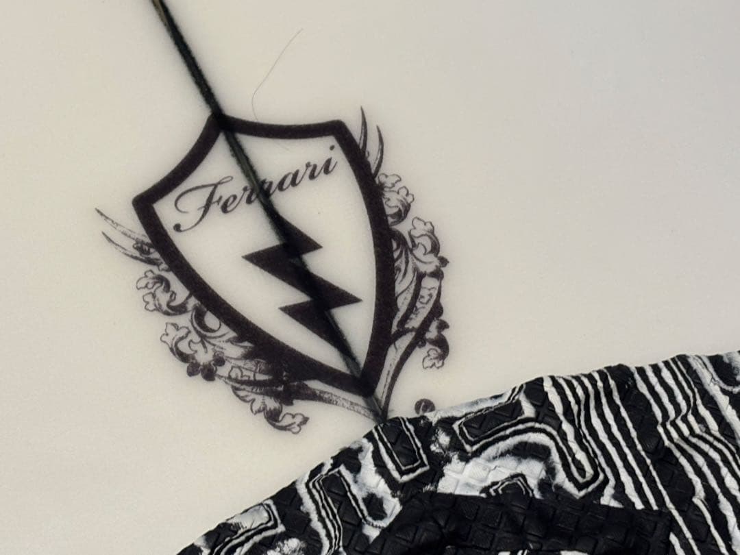 ★FCS2★CRAVE フェラーリ　ハイパフォーマンス　ショート　サーフボード