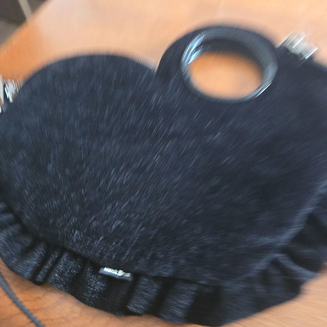 レーチェです。Think Bee! ハート型バッグ ブラック