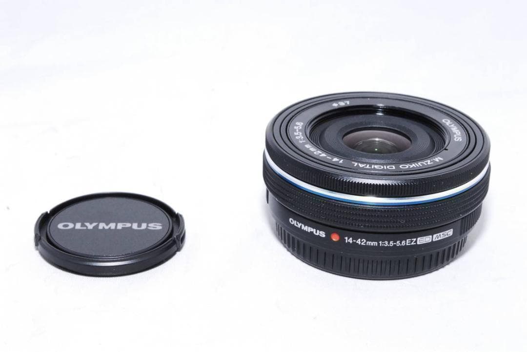 ❤ほぼ新品❤️ OLYMPUS パンケーキレンズ ❤14-42mm ブラック❤️