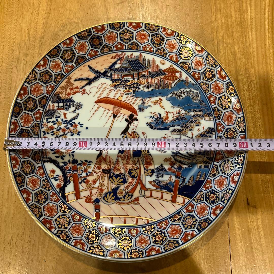 有田焼　松右衛門　古伊万里　飾り皿大皿色絵傘 美人文大皿　近江八景之　箱皿立付