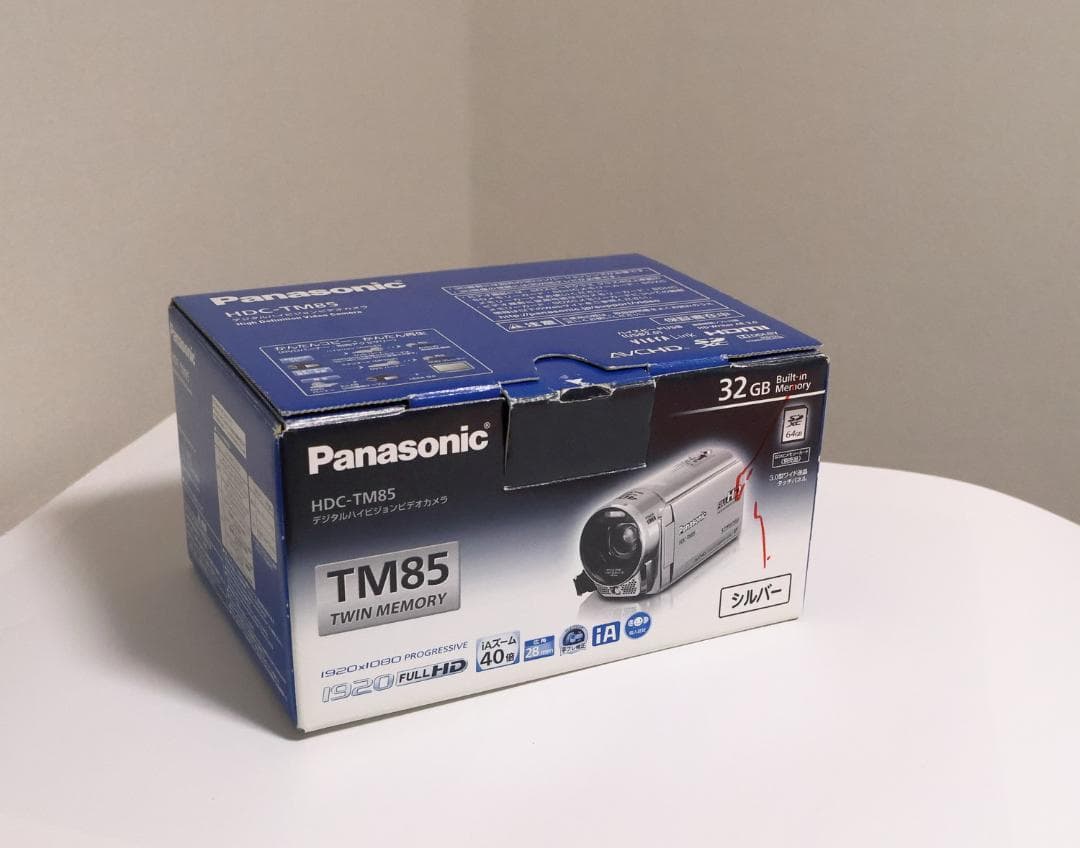 Panasonic HDC-TM85 フルハイビジョンビデオカメラ