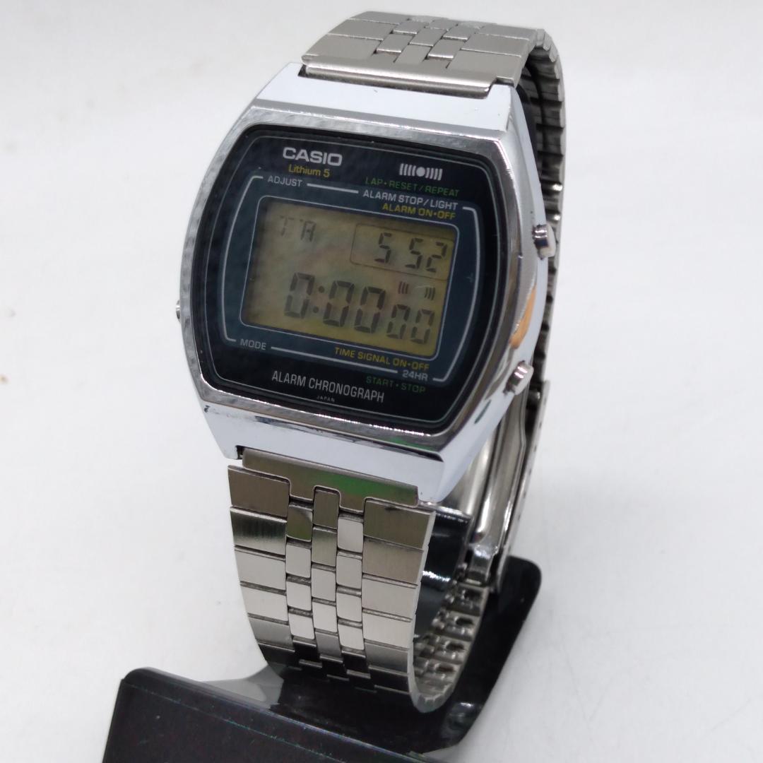 CASIO　カシオ　デジタルクォーツ腕時計　ヴィンテージ　106　S004