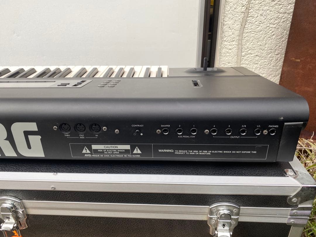 korg m1 シンセサイザー　ハードケース　電源コンセント　美品　中古品