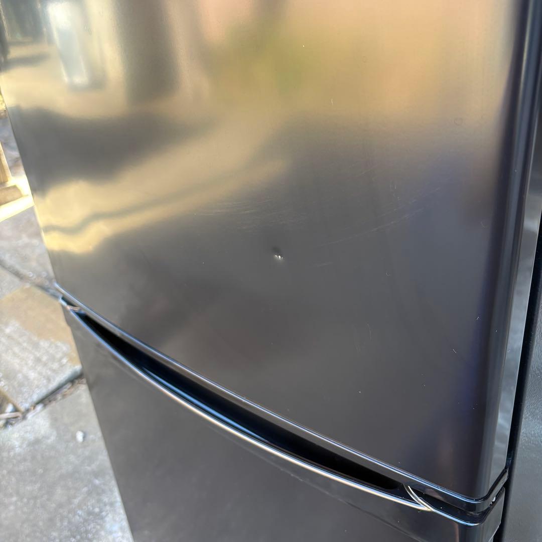 【東京23区設置無料‼️】アイリス　冷蔵庫142L 黒 2020年製