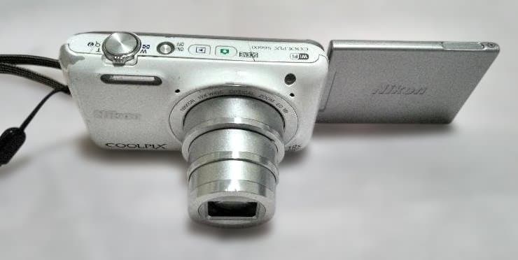 Nikon COOLPIX S6600ホワイト