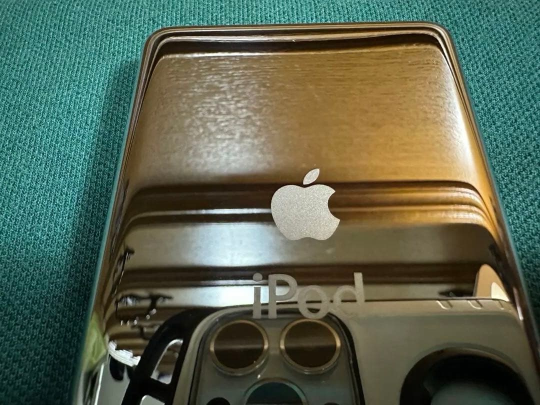 新品同様 iPod Classic 5.5世代　30GB MA444J