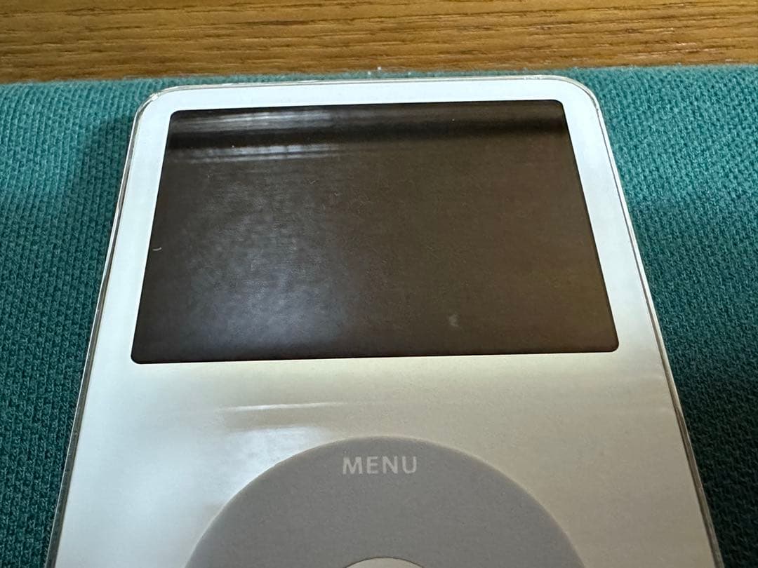 新品同様 iPod Classic 5.5世代　30GB MA444J