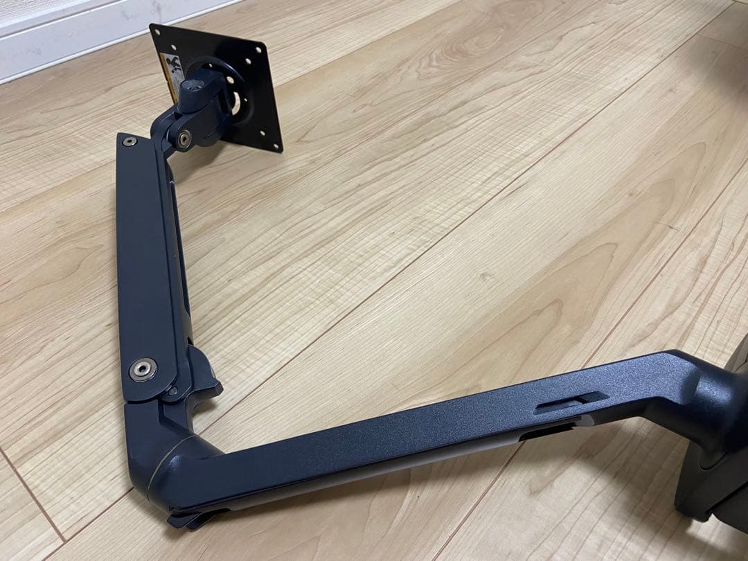 ergotron モニターアーム MXV 45-486-224 取付用ネジ付き
