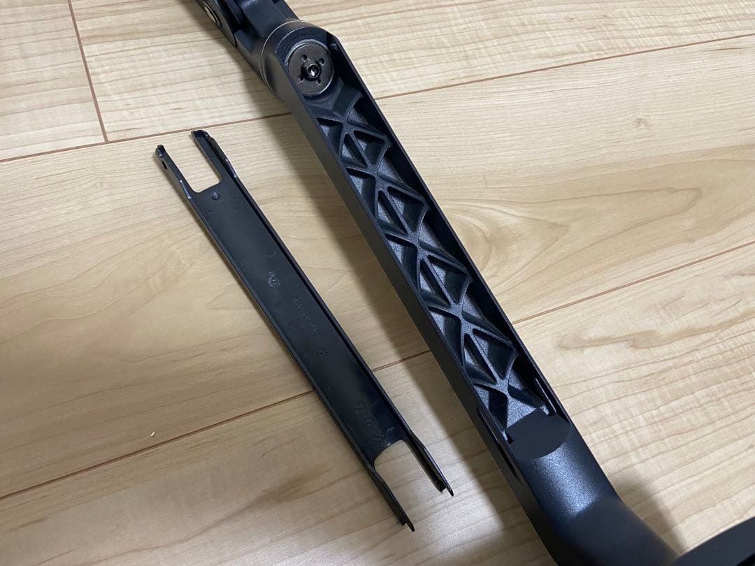 ergotron モニターアーム MXV 45-486-224 取付用ネジ付き