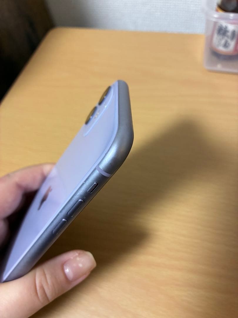 美品 Apple iPhone 11 ラベンダー 本体
