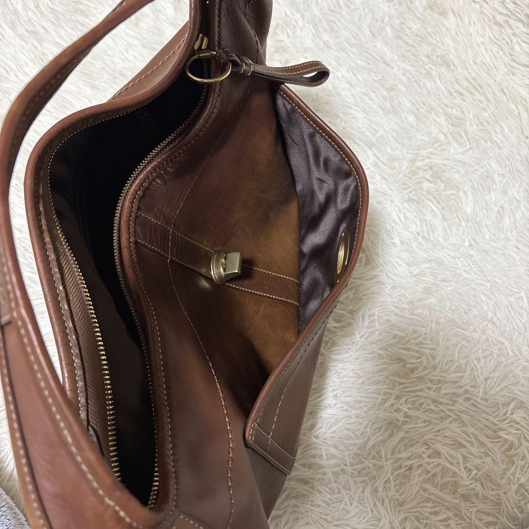 COACH ワンショルダーバッグ レザー 肩がけ ターンロック ホーボー