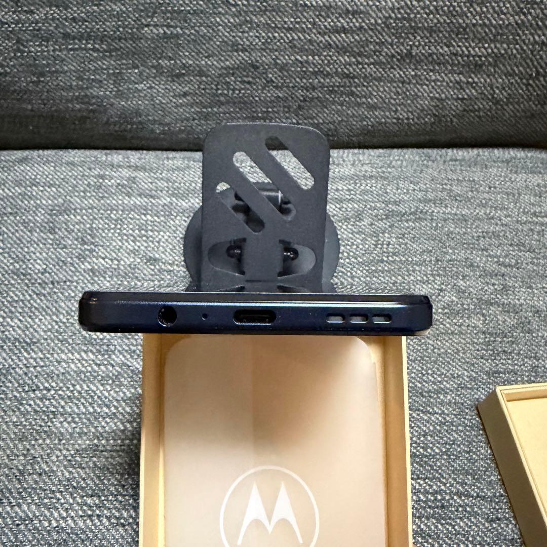 超美品　moto g64 5G SIMフリー　スペースブラック