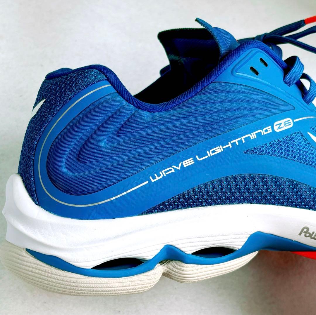 【極美品】Mizuno Wave Lightning Z6 26.5cm