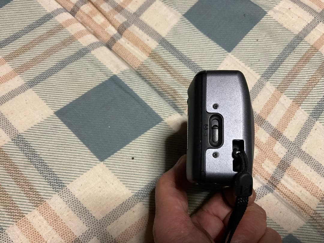 Nikon／ZOOM310 AF。電池／CR123A。【カバー付き　中古品】。